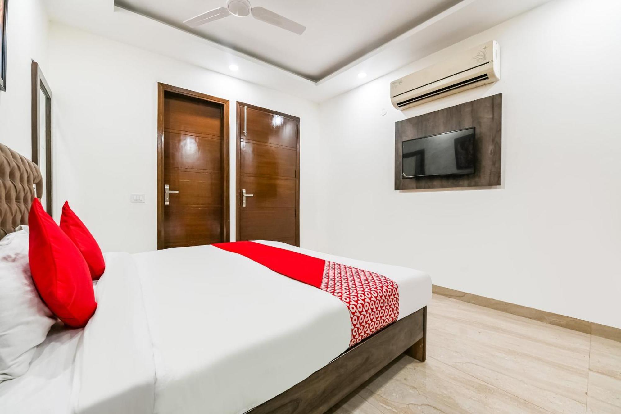 Hotel O Premium Rooms Chhatarpur Νέο Δελχί Εξωτερικό φωτογραφία