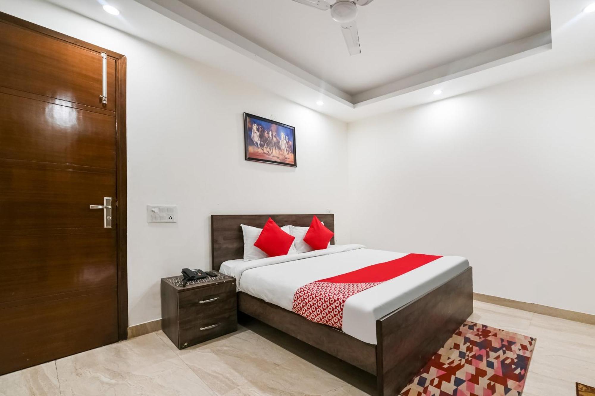 Hotel O Premium Rooms Chhatarpur Νέο Δελχί Εξωτερικό φωτογραφία