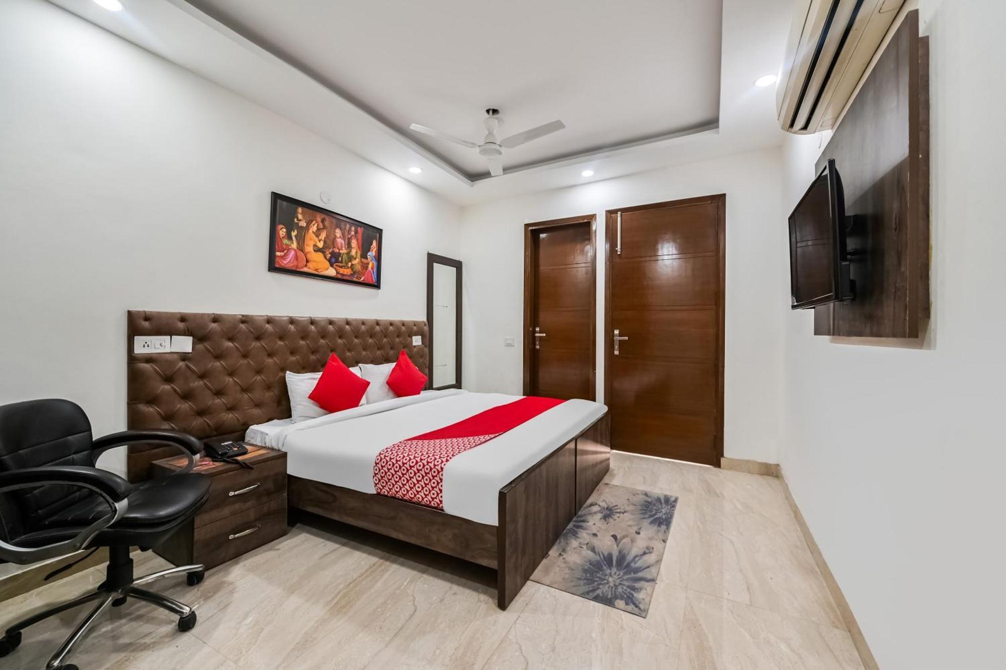 Hotel O Premium Rooms Chhatarpur Νέο Δελχί Εξωτερικό φωτογραφία