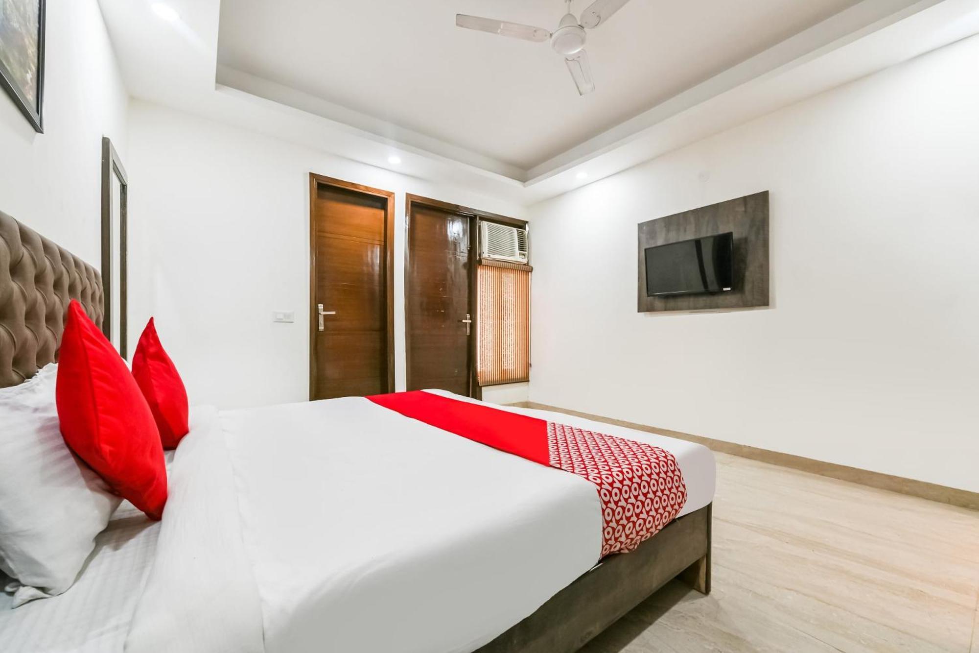Hotel O Premium Rooms Chhatarpur Νέο Δελχί Εξωτερικό φωτογραφία