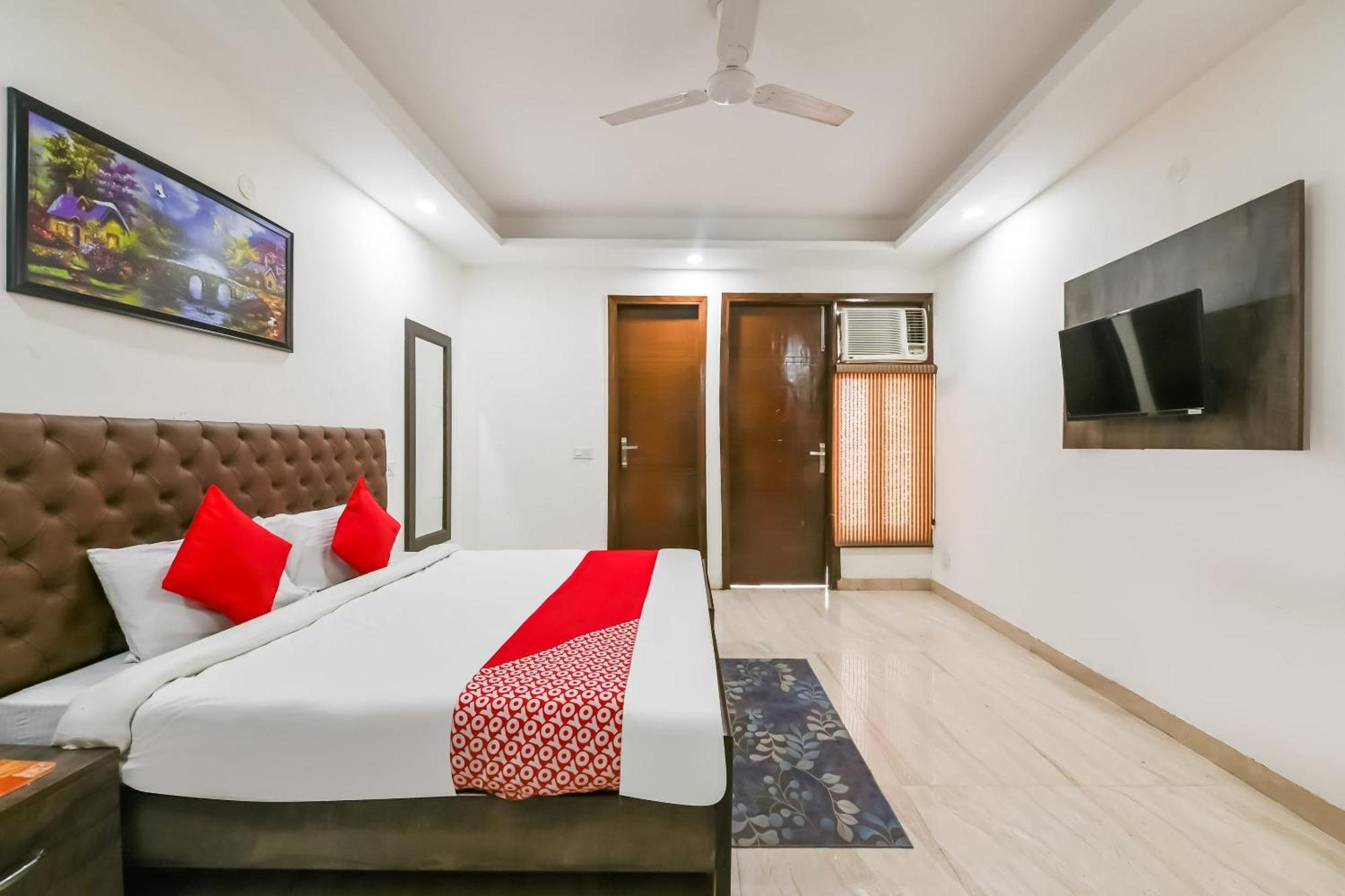 Hotel O Premium Rooms Chhatarpur Νέο Δελχί Εξωτερικό φωτογραφία