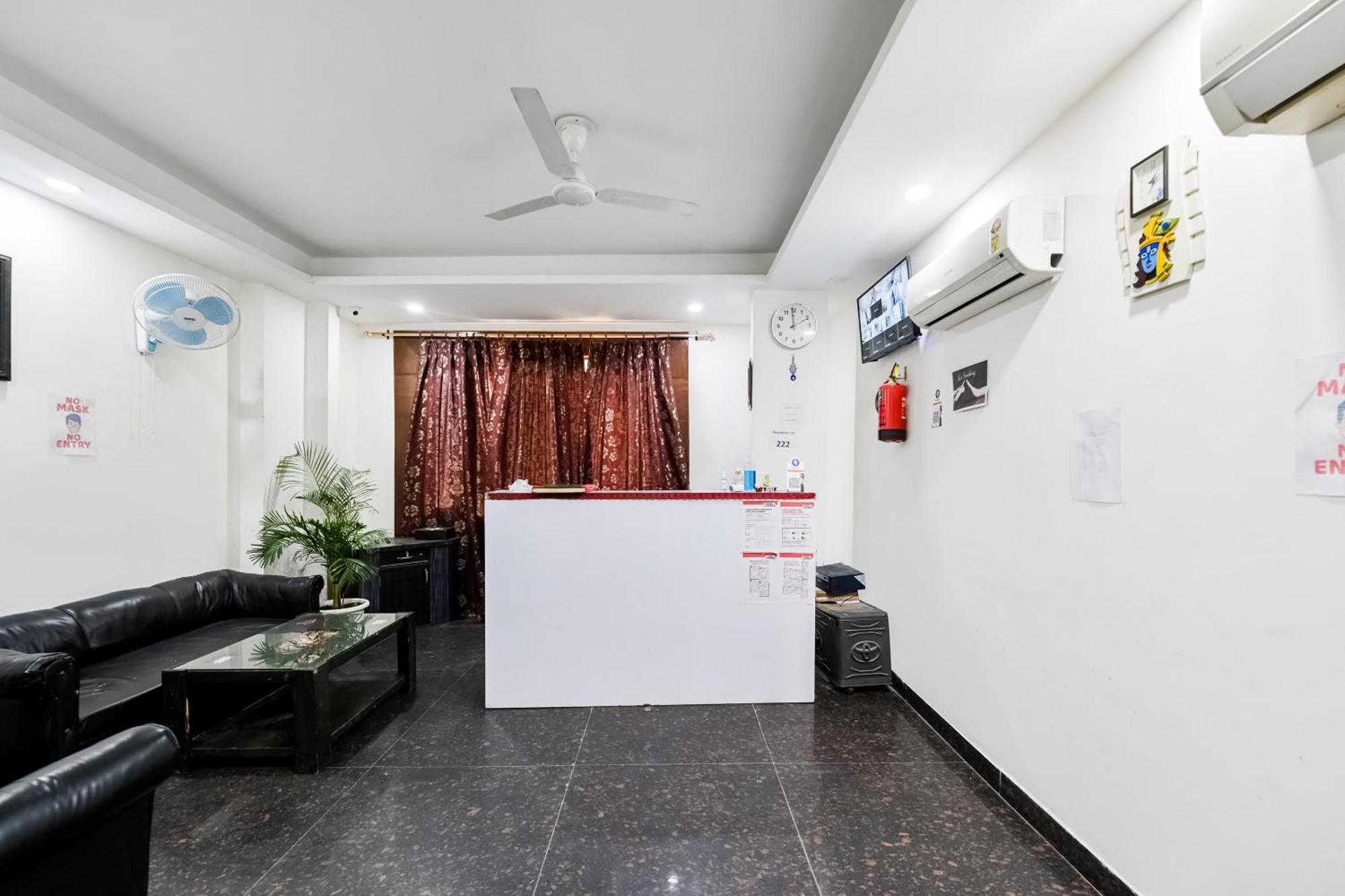 Hotel O Premium Rooms Chhatarpur Νέο Δελχί Εξωτερικό φωτογραφία